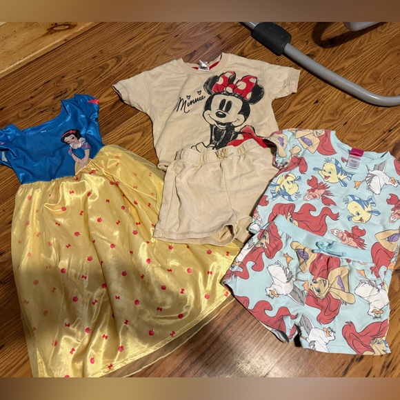 Girls bundle - Picture 2 of 6